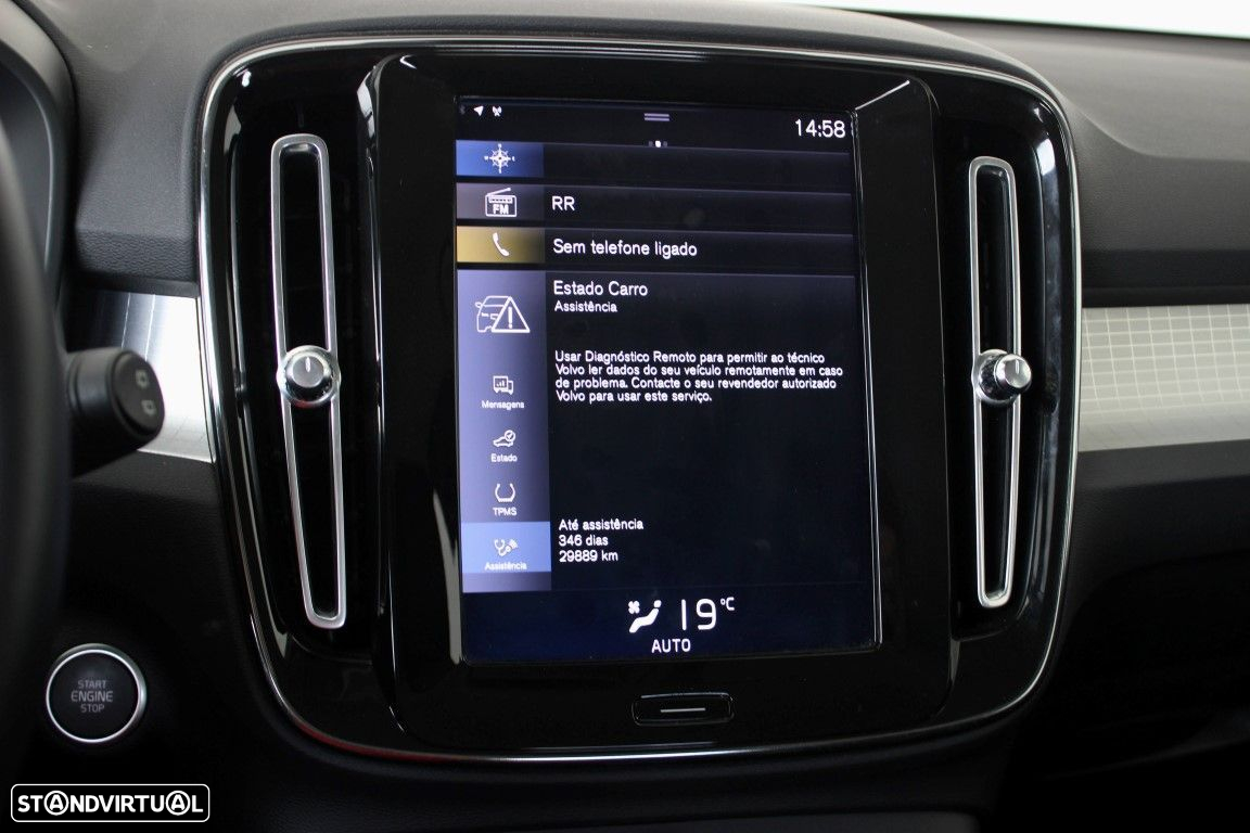 Volvo XC 40 2.0 D3 Momentum - 37