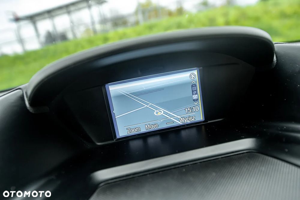 Ford Kuga 2.0 TDCi 4WD Titanium - 36