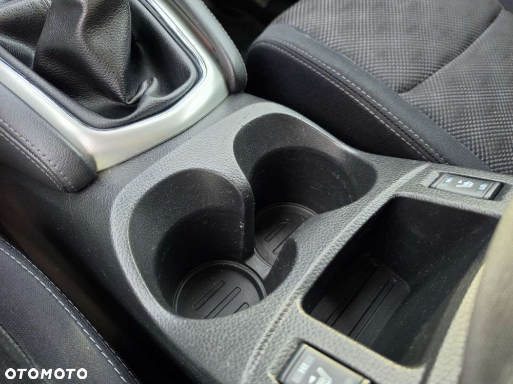 Nissan Qashqai - 18