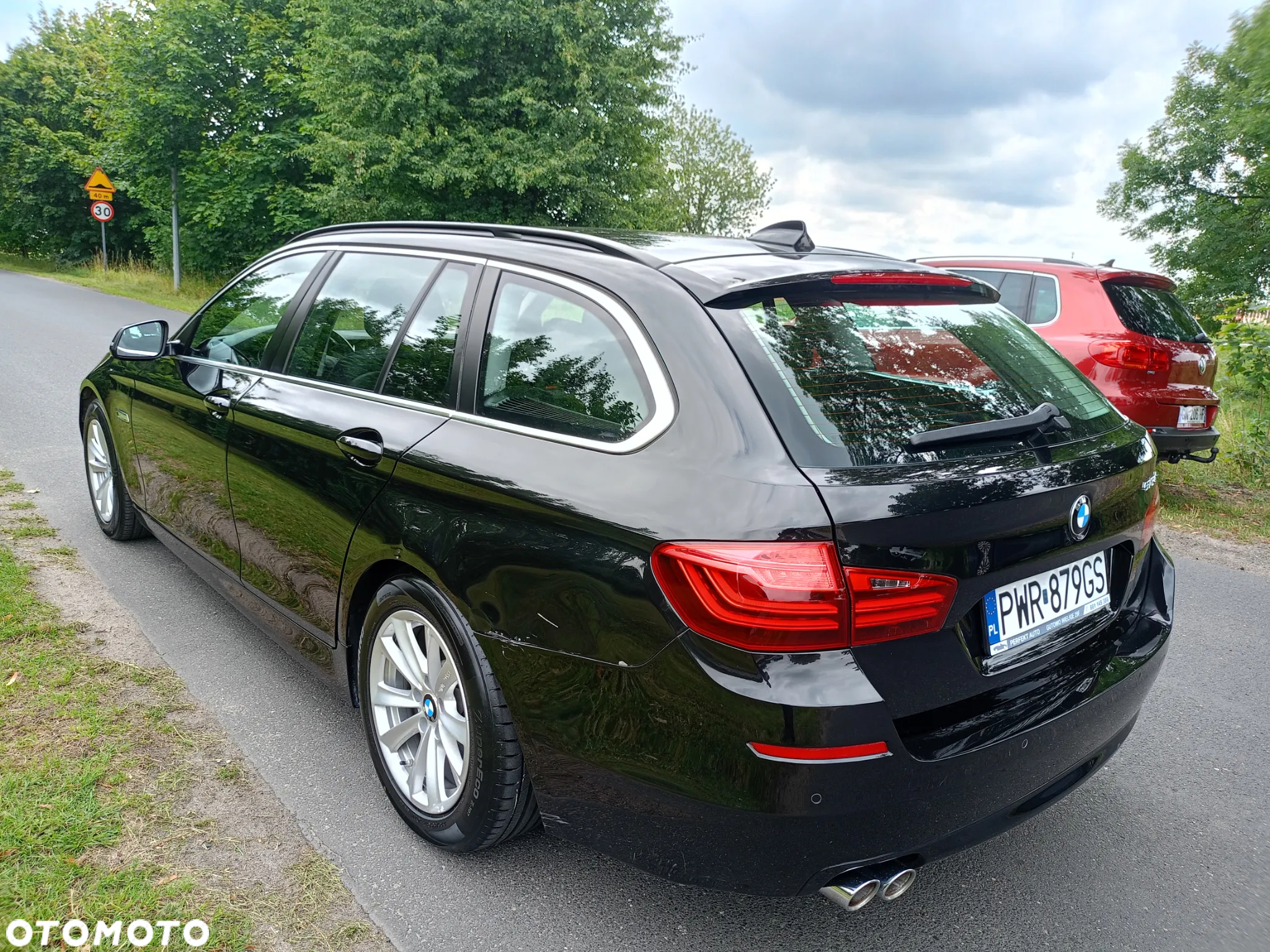 BMW Seria 5 518d Touring - 4