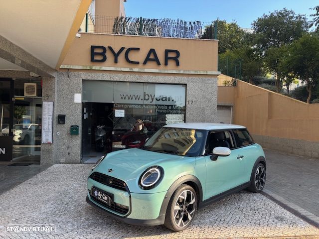 MINI 3 Portas Cooper C Classic M - 25