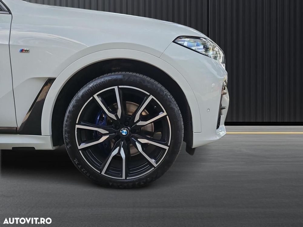 BMW X7 - 16