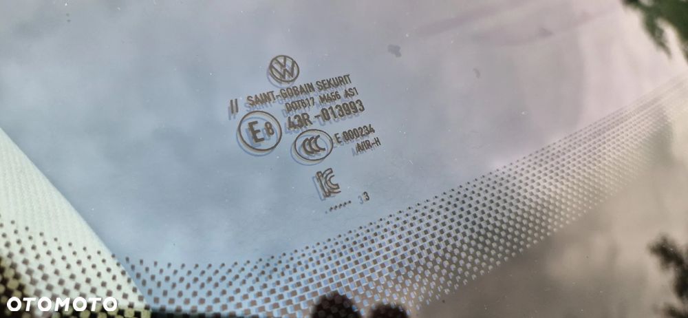 Volkswagen Passat 2.0 TDI SCR DSG Business - 39