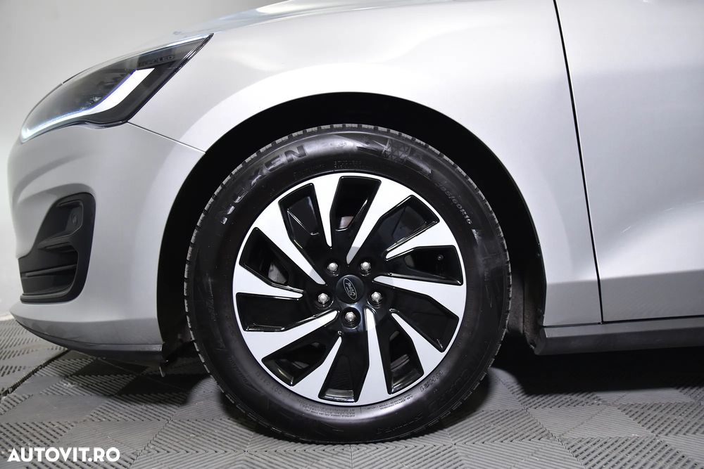 Ford Focus - 14