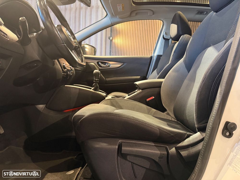 Nissan Qashqai 1.5 dCi Tekna - 19