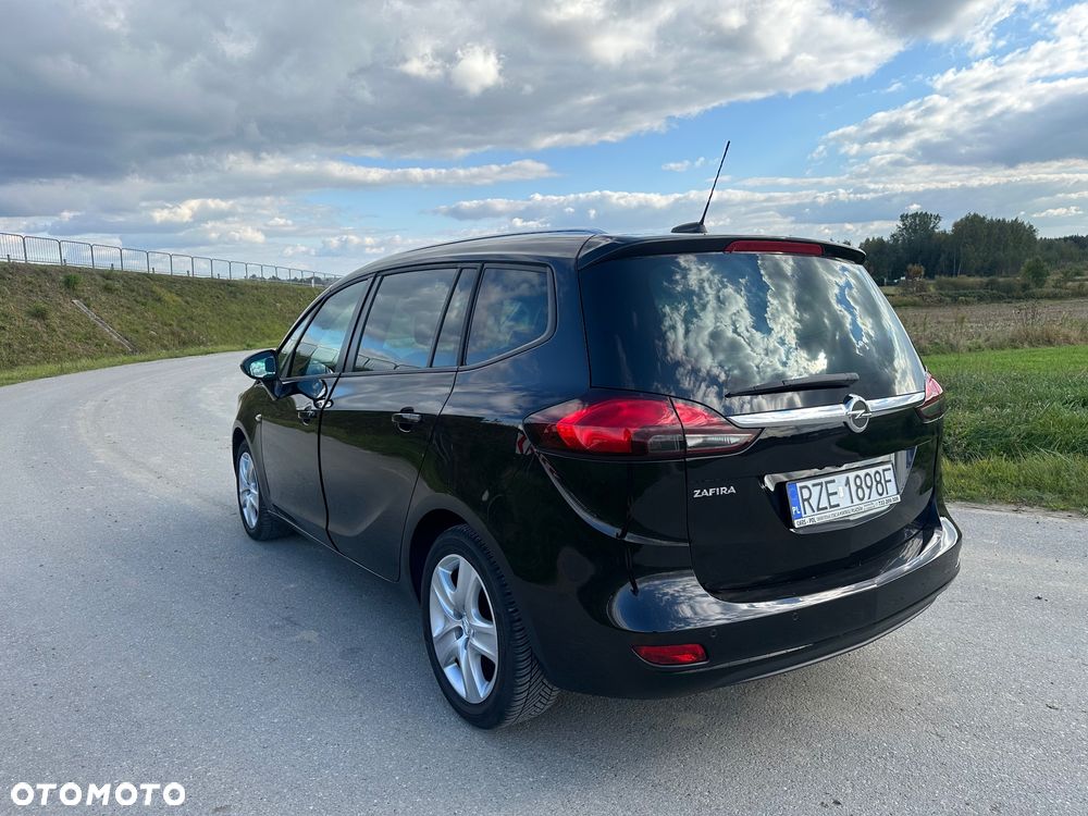 Opel Zafira 1.6 CDTI Elite S&S - 4