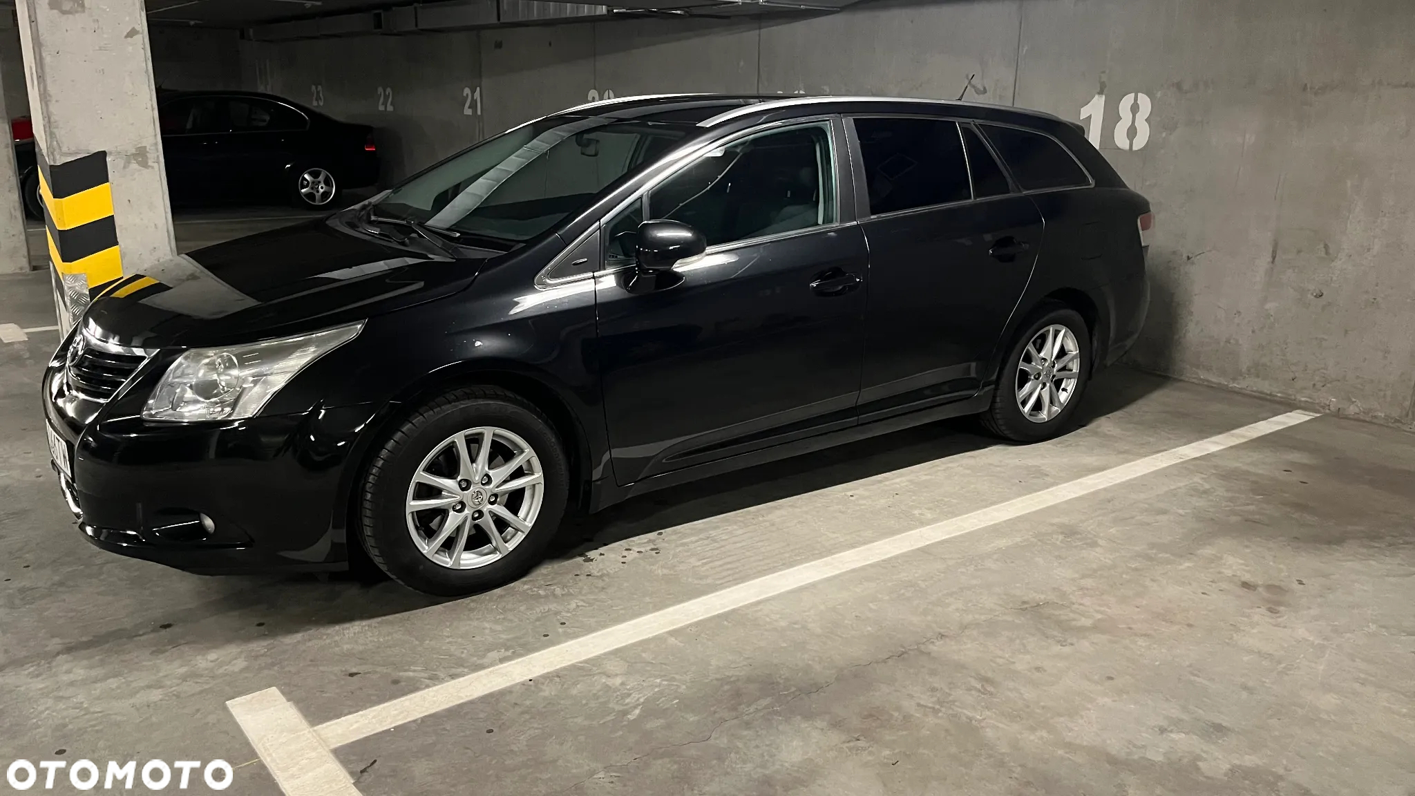 Toyota Avensis 1.8 Sol NAVI MS - 11