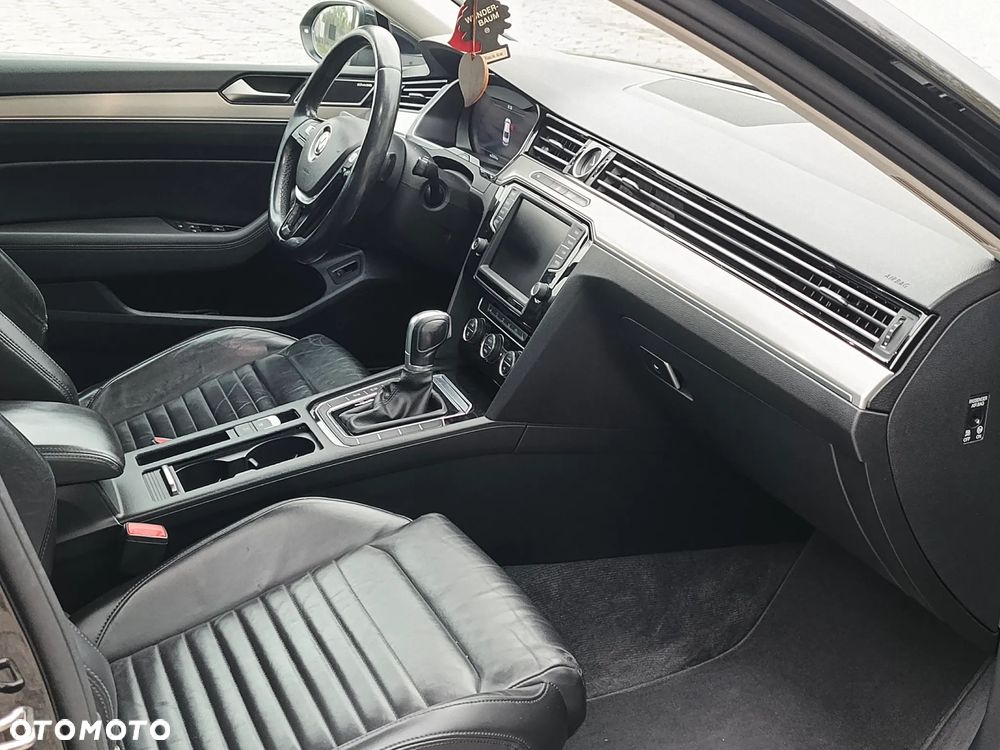 Volkswagen Passat 2.0 TDI BMT Highline DSG - 13
