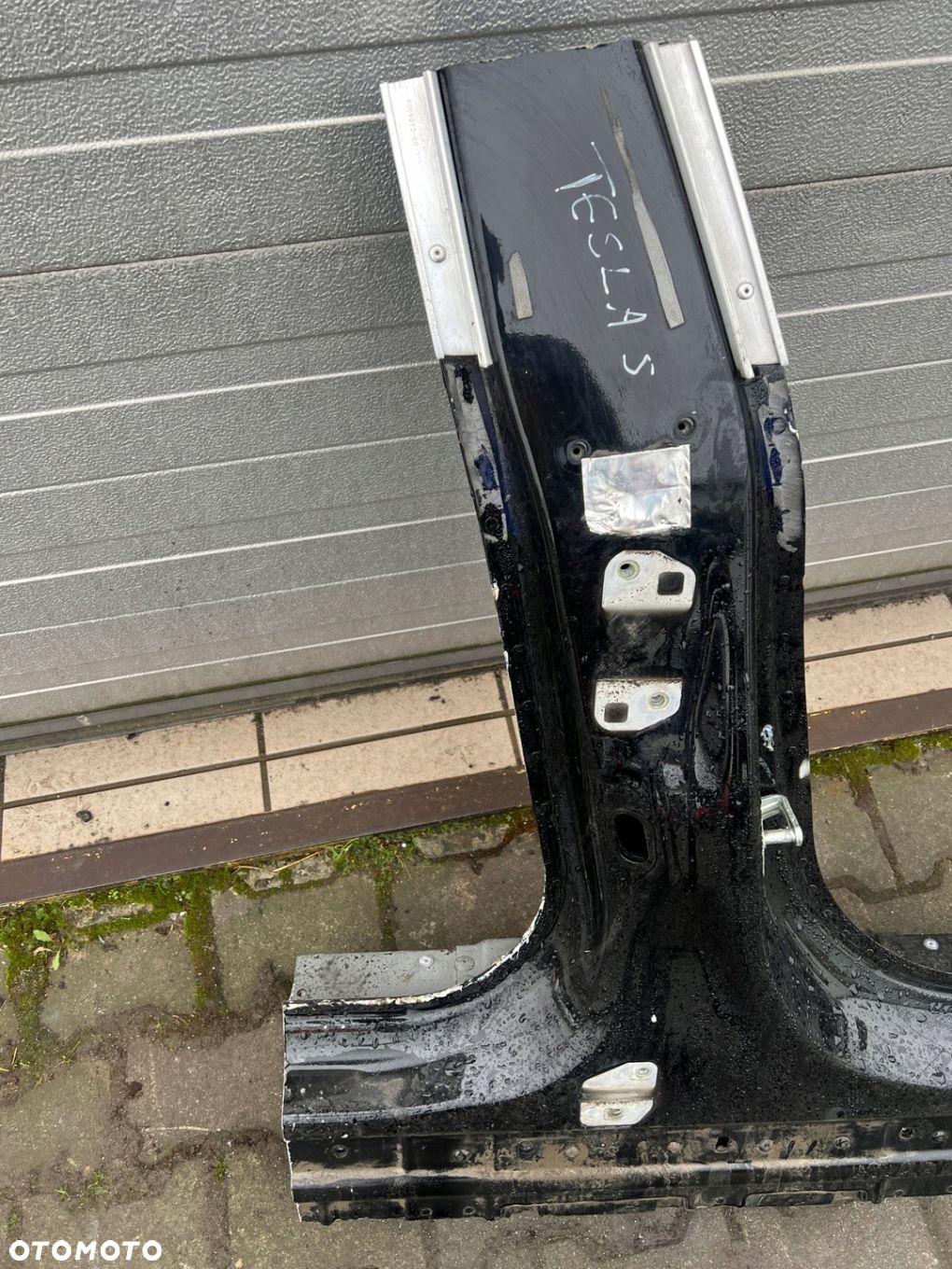TESLA S SŁUPEK ŚRODKOWY PRAWY KOLOR PBSB - 3