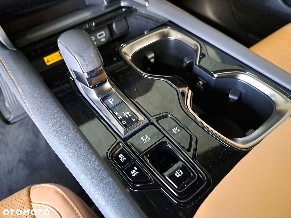 Lexus RX 2024