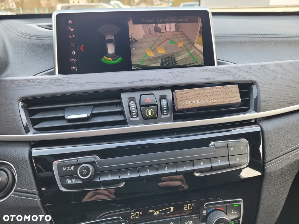 BMW X1 sDrive20i Sport Line - 27