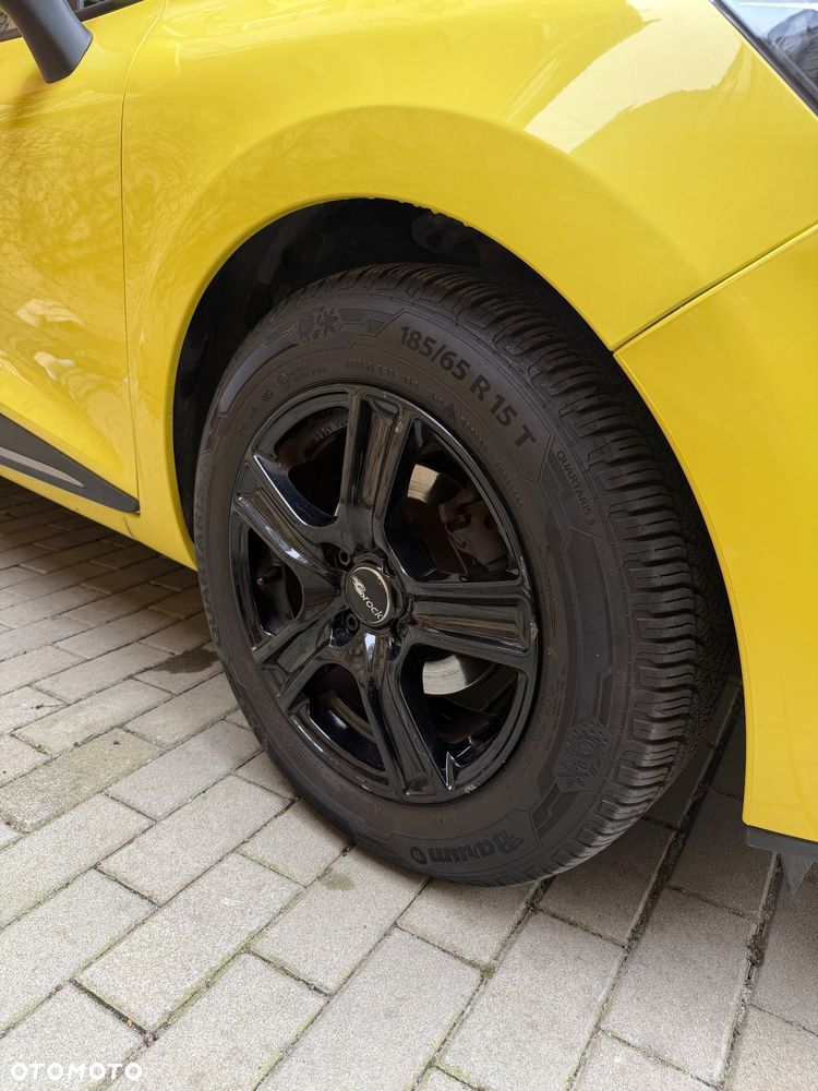 Renault Clio 1.2 16V 75 Collection - 8