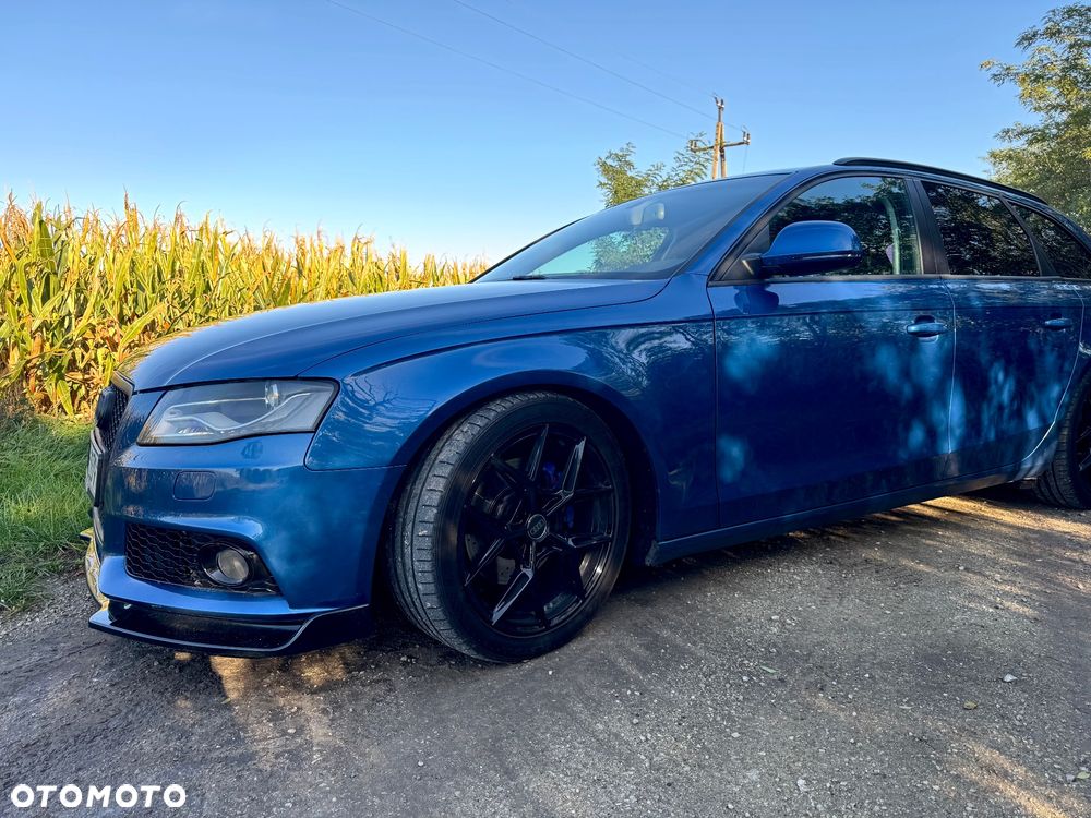 Audi A4 Avant - 10