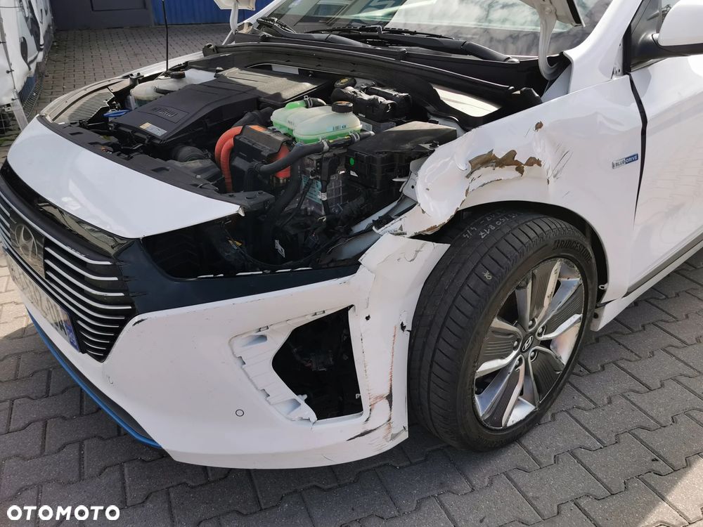 Hyundai IONIQ Hybrid 1.6 GDI Premium - 25