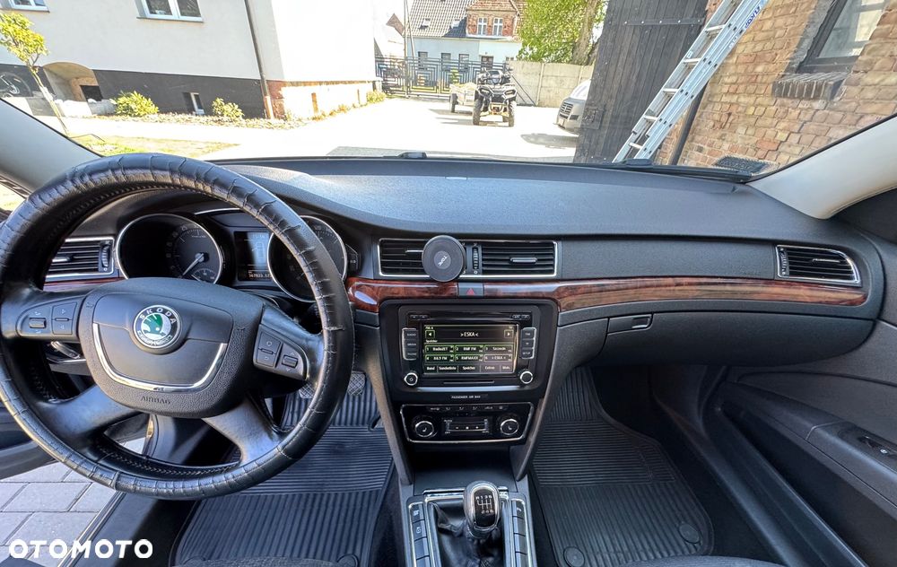 Skoda Superb 2.0 TDI Elegance - 7