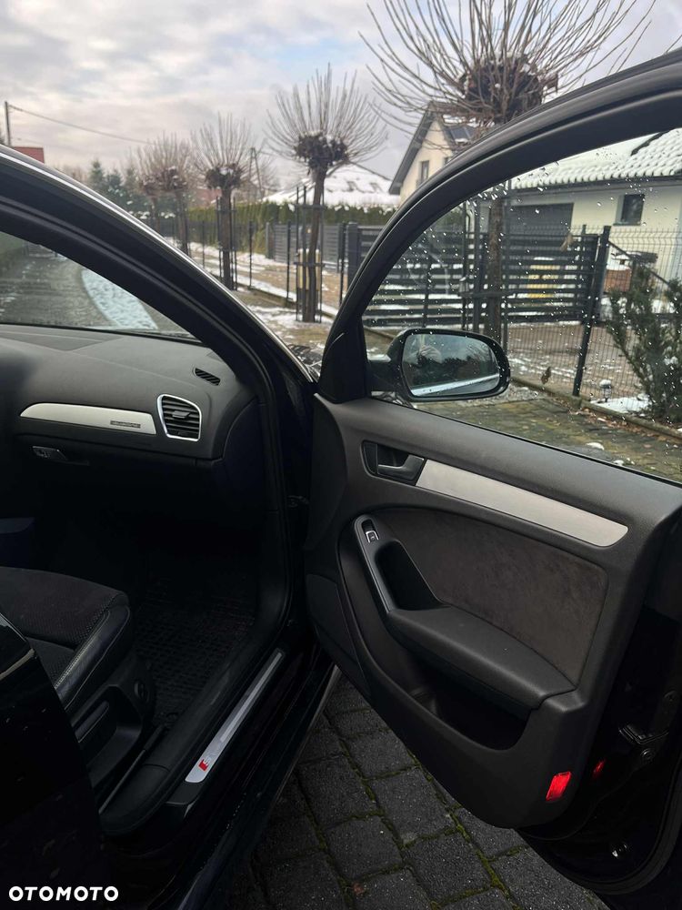 Audi A4 Avant 2.0 TDI DPF quattro S tronic S line Sportpaket - 10