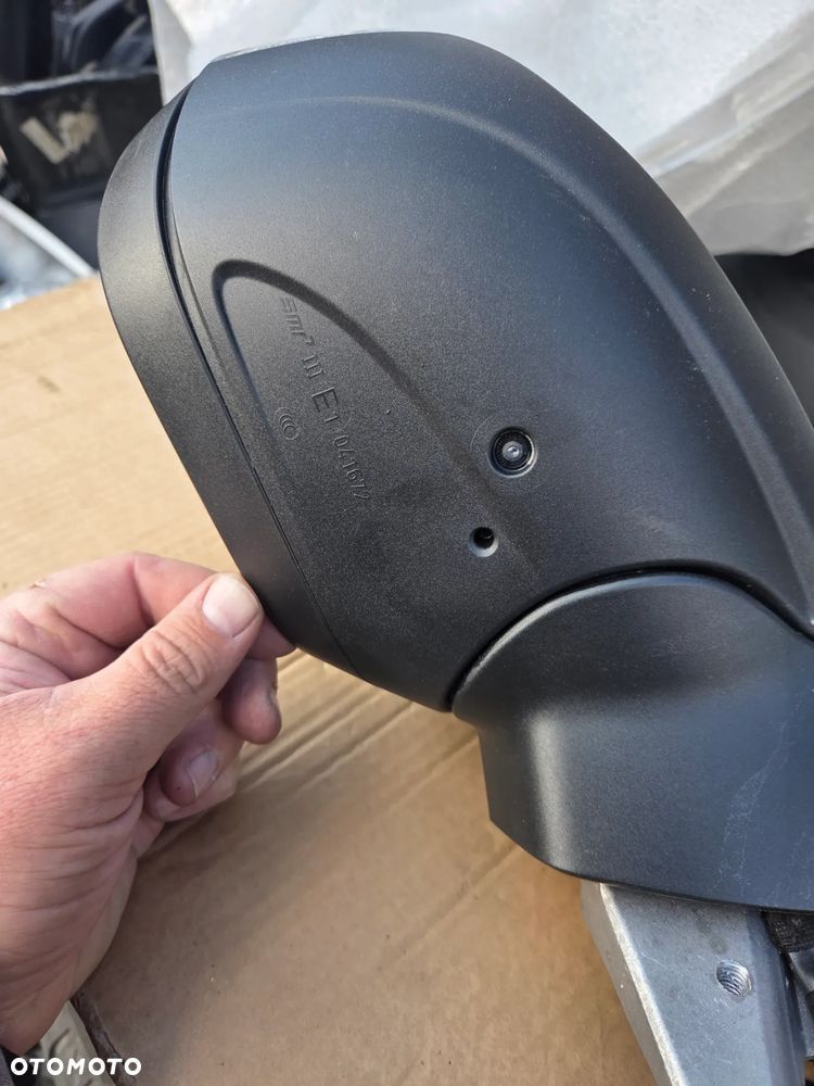 Lusterko prawe Audi A5 A-5 S5 III B10 8B1857410B 15 Pin - 8