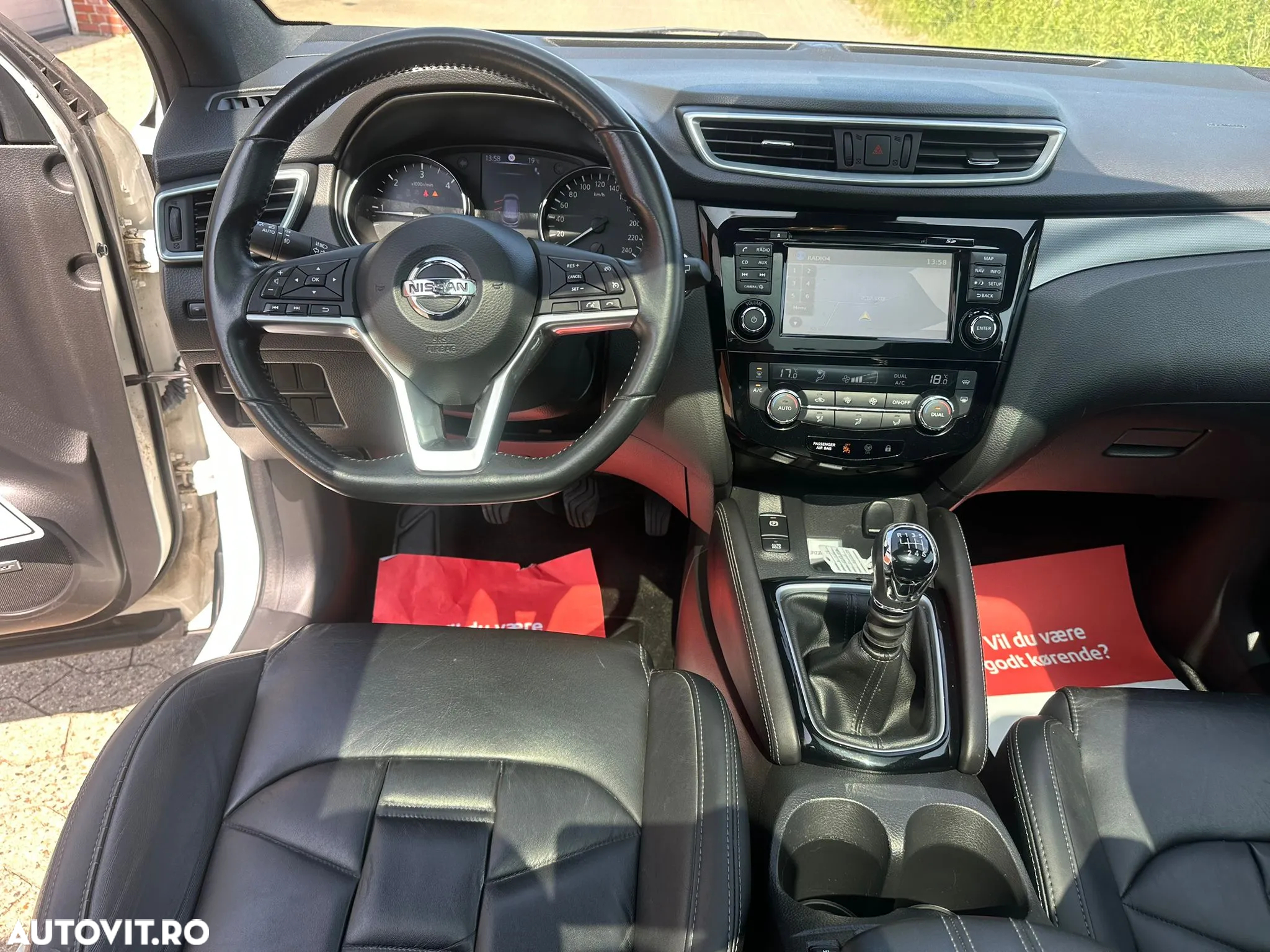 Nissan Qashqai 1.6 DCI TEKNA+ - 6