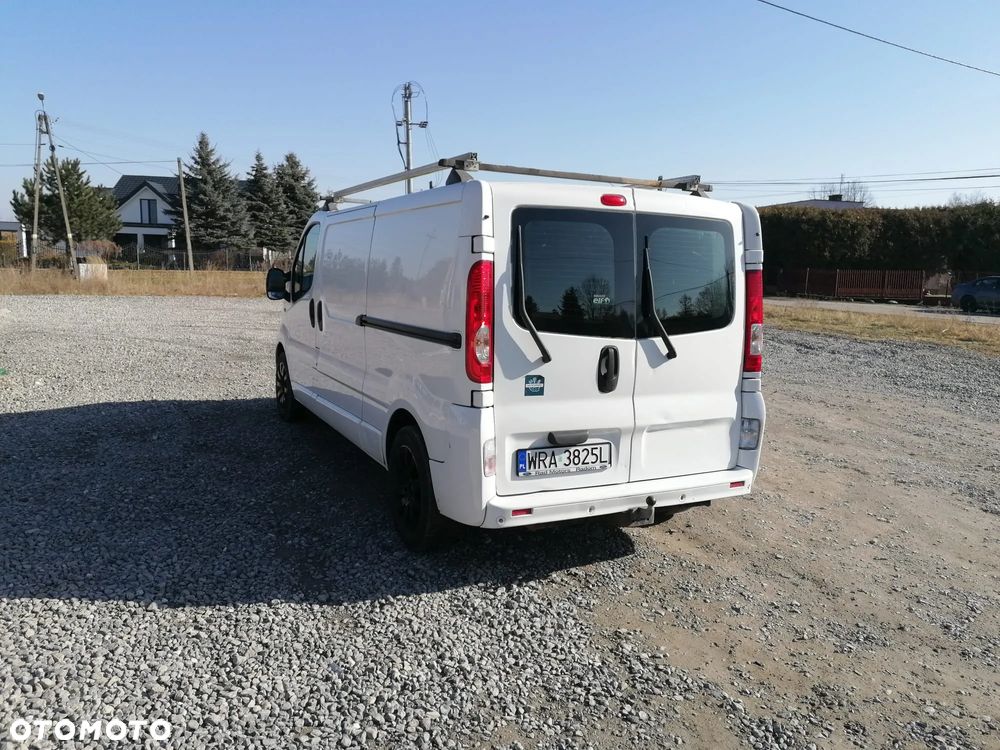 Renault trafic - 3