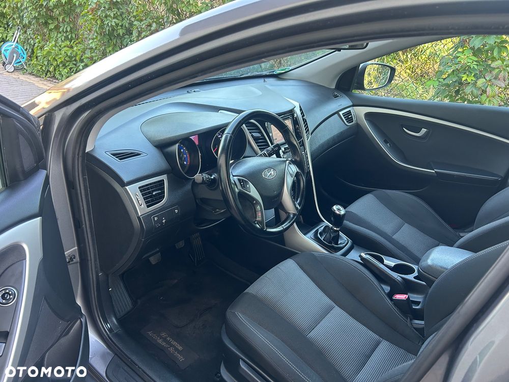 Hyundai i30 1.4 Comfort - 17
