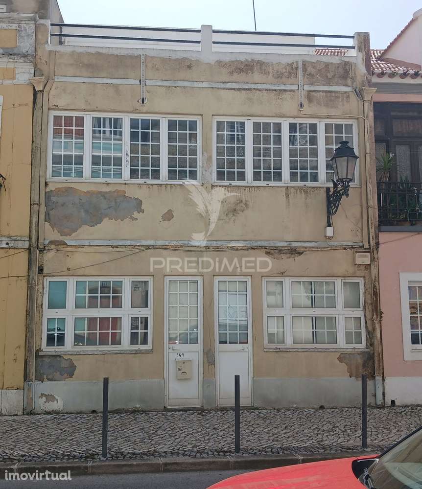 PRÉDIO NO CENTRO DO SEIXAL. - Grande imagem: 2/18