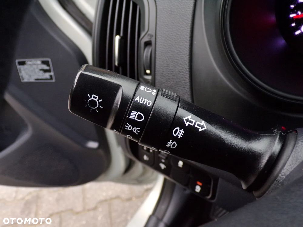 Kia Rio 1.1 CRDI Attract - 22