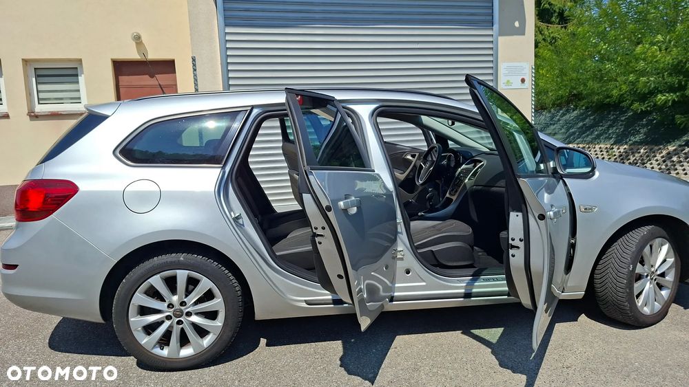Opel Astra - 32