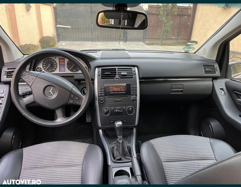 Mercedes-Benz B 170 - 5