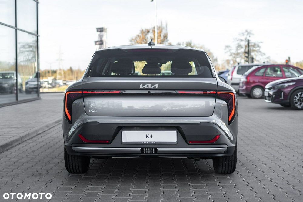 Kia K4 - 6