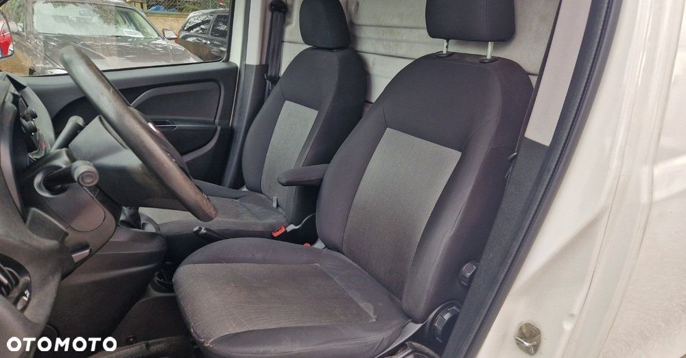 Fiat Doblo - 10