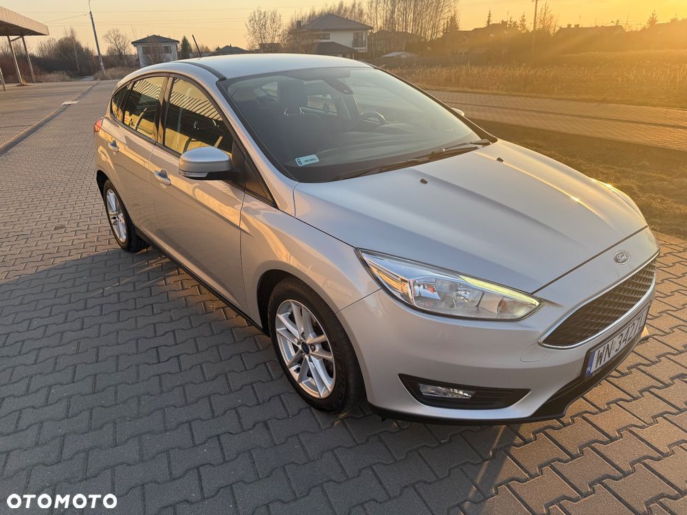 Ford Focus 1.5 TDCi SYNC Edition - 5