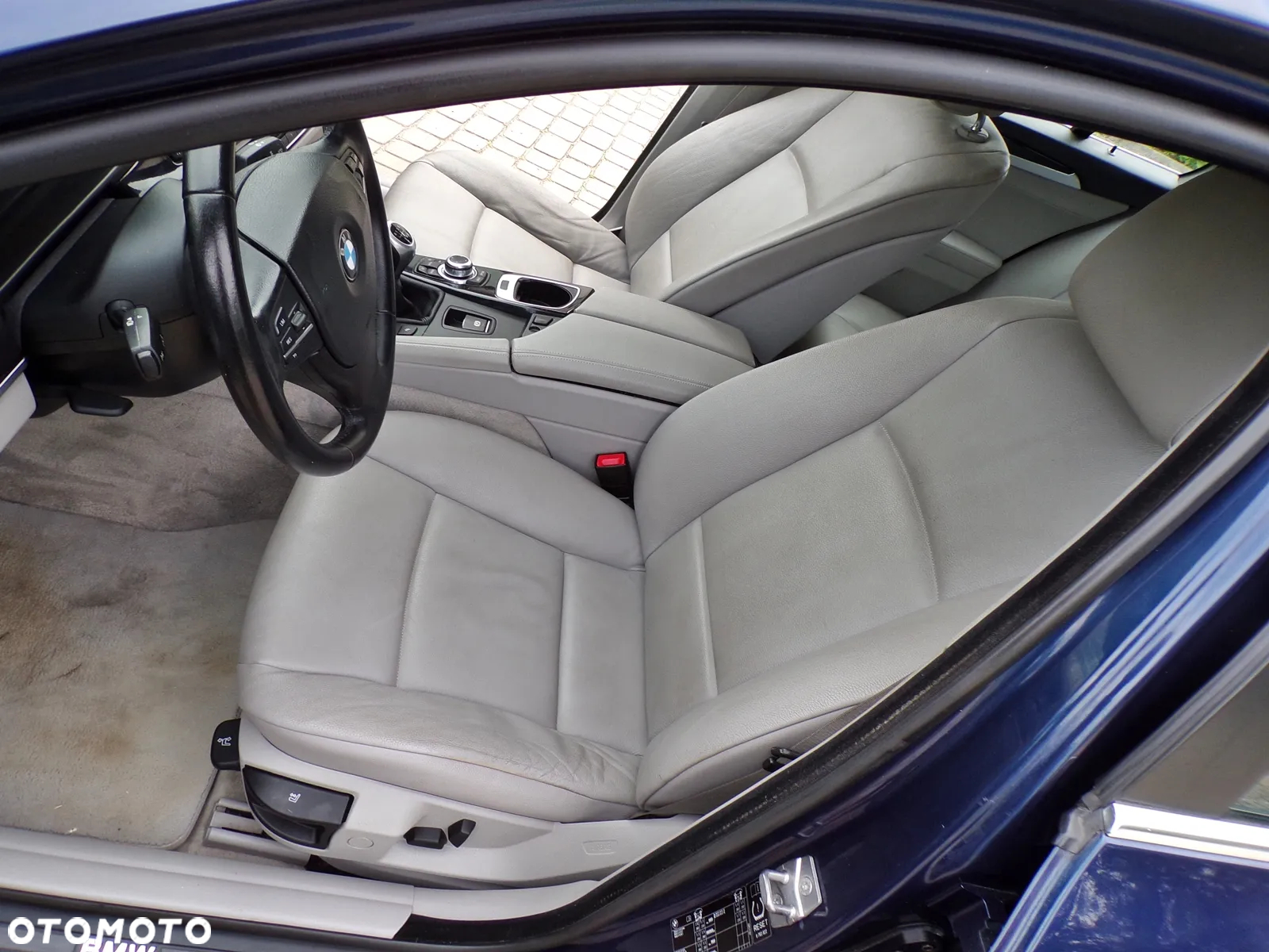 BMW Seria 5 520d Touring - 24