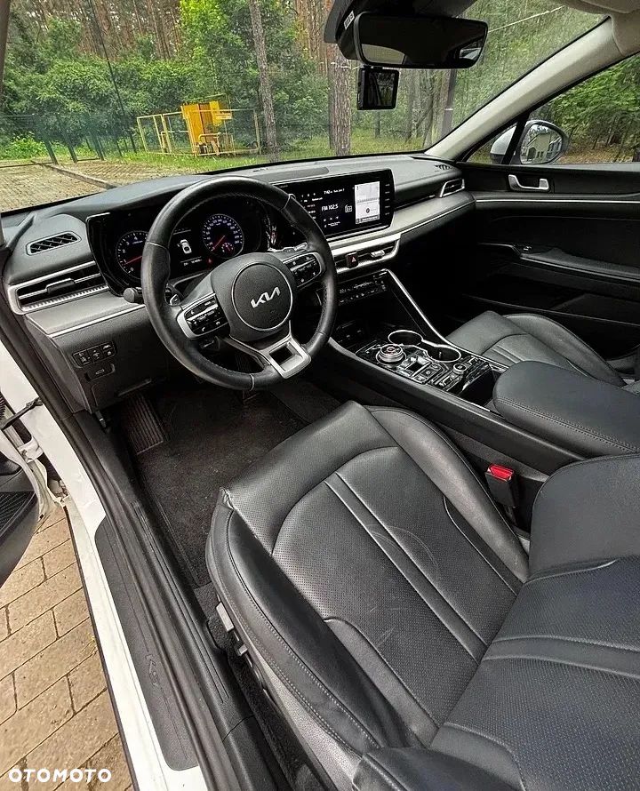 Kia K5 - 8