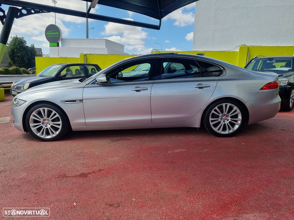 Jaguar XF 20d Aut. R-Sport - 14
