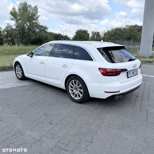 Audi A4 Avant - 2