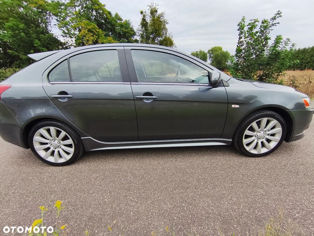 Mitsubishi Lancer 1.8 Instyle NAVI - 6