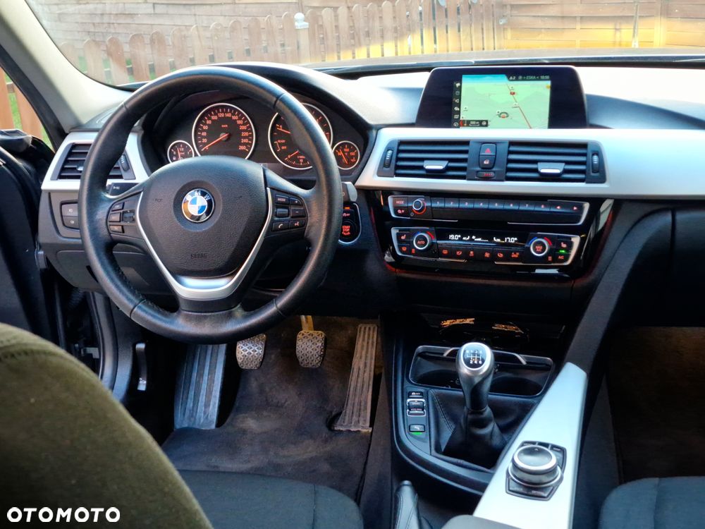 BMW Seria 3 316d Advantage - 19
