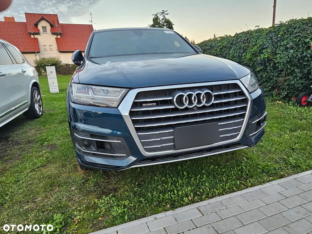 Audi Q7 - 16
