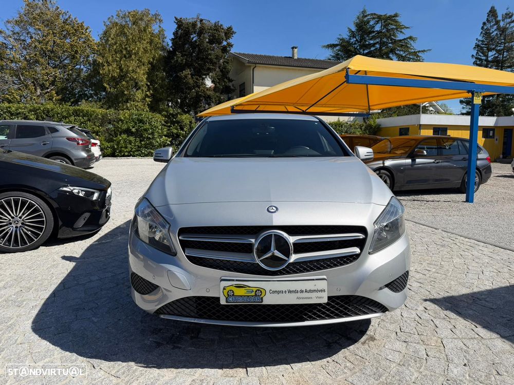 Mercedes-Benz A 180 CDI (BlueEFFICIENCY) Urban - 2