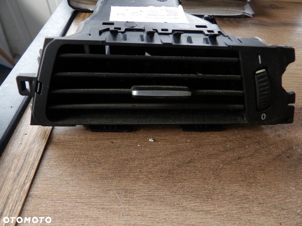 BMW - E90,E91 - KRATKA NAWIEWU - EUROPA - PRAWA - 9130460 - 1