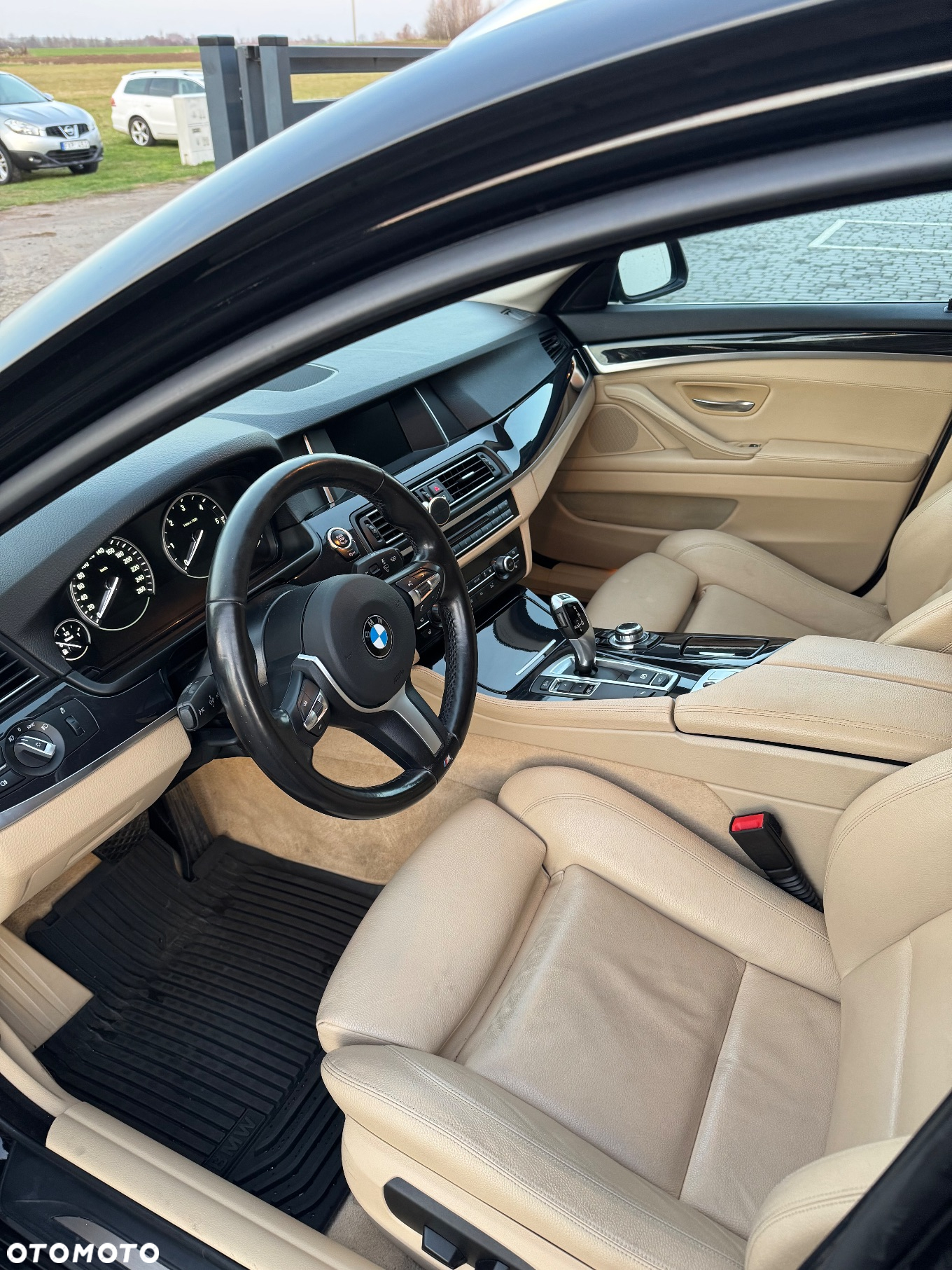 BMW Seria 5 520d Sport Line - 10