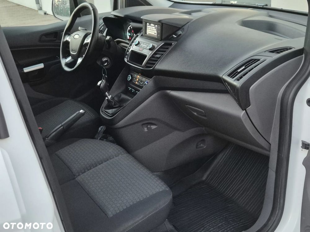 Ford Transit Connect - 6