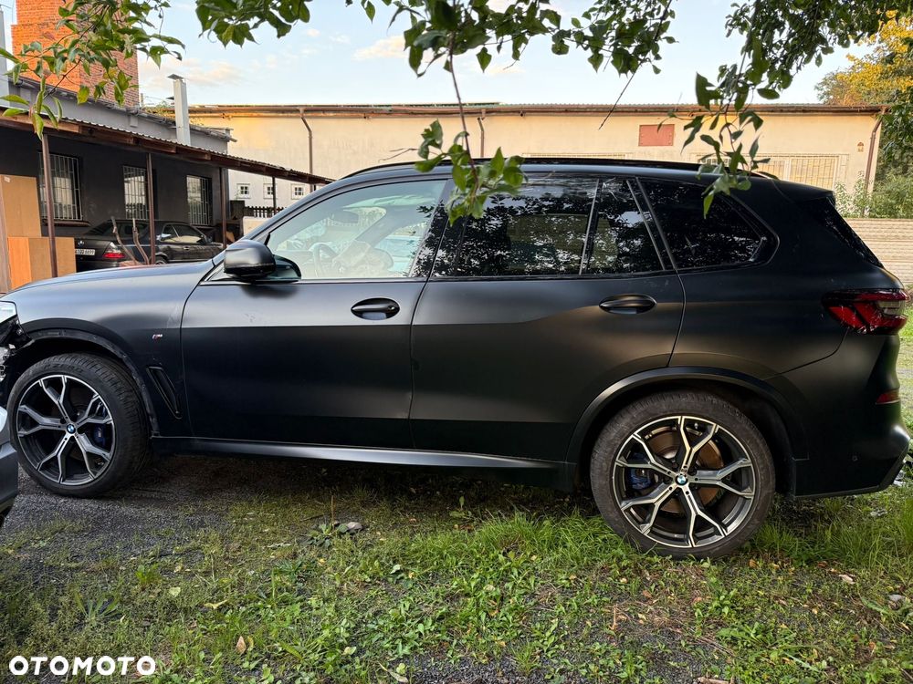 BMW X5 M50i - 5