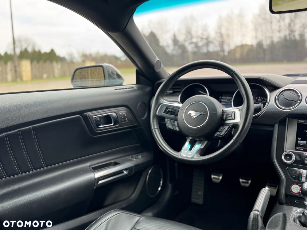 Ford Mustang 2.3 EcoBoost - 19