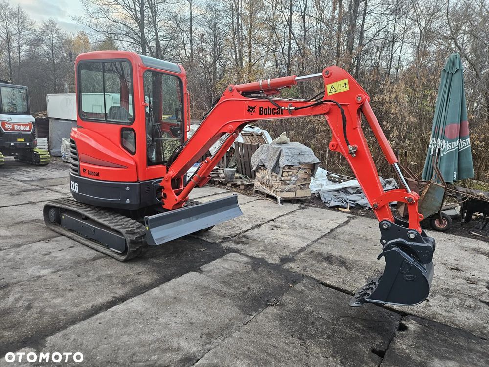 Bobcat e26 - 9