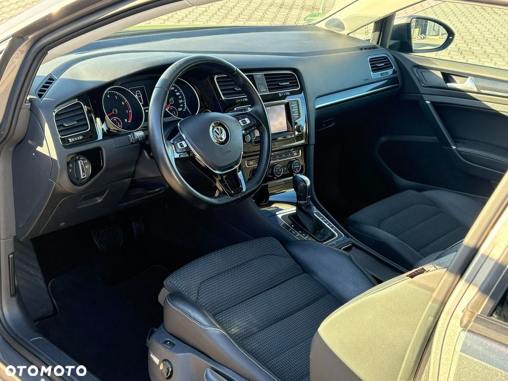 Volkswagen Golf 1.4 TSI BMT Highline - 10