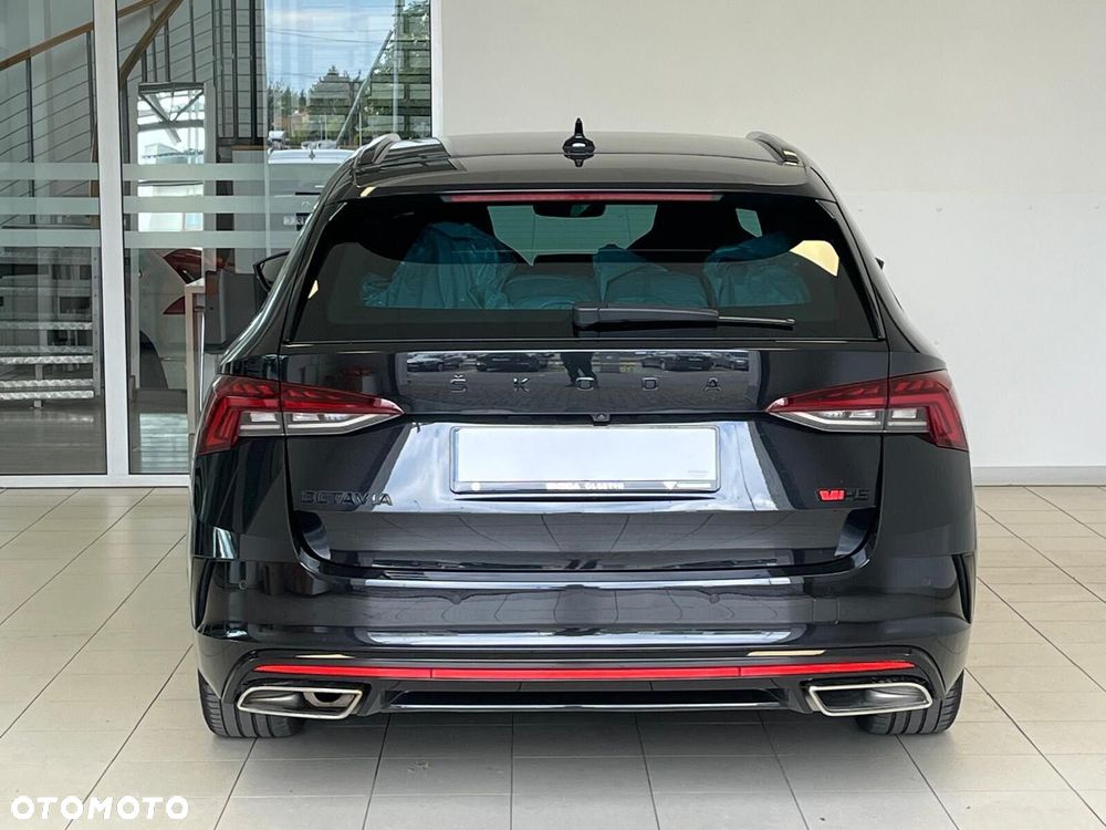 Skoda Octavia 2.0 TDI RS DSG - 6