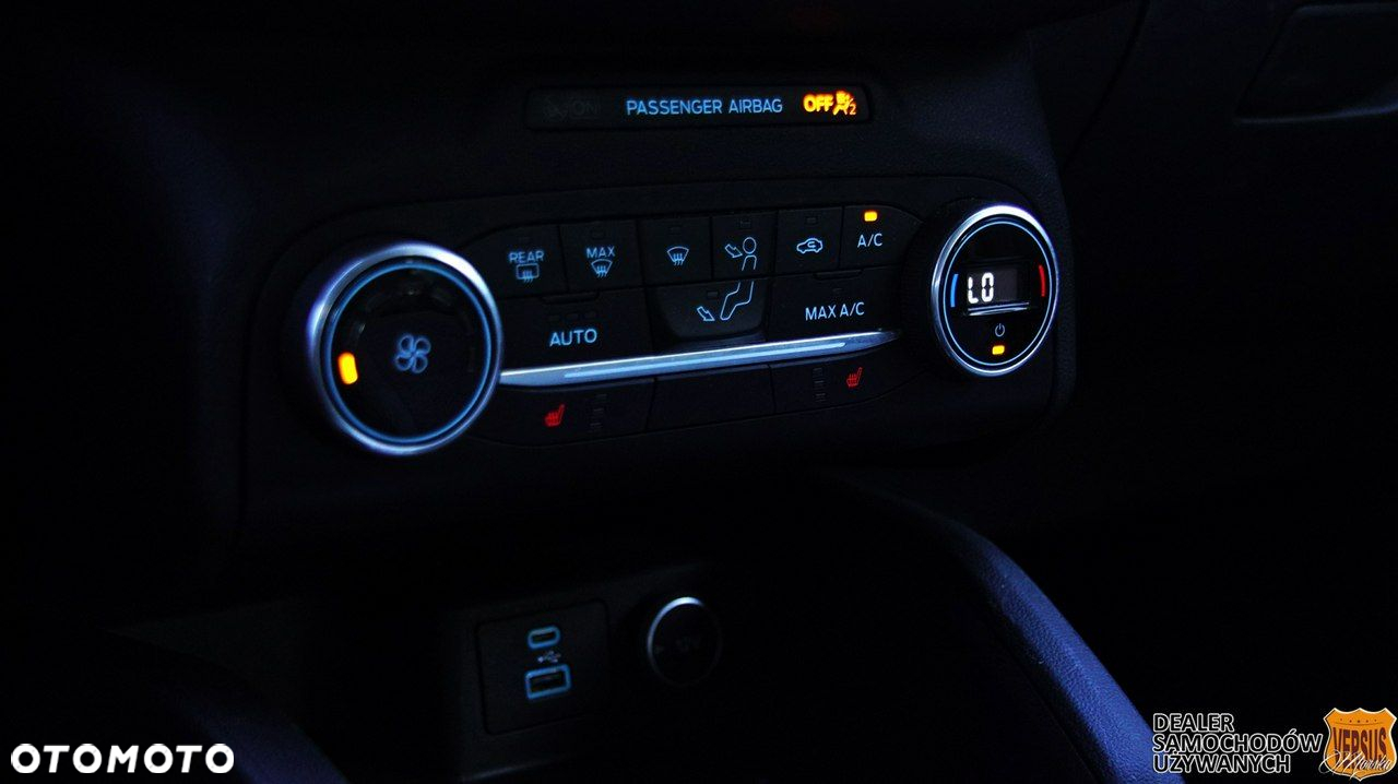 Ford Kuga - 30