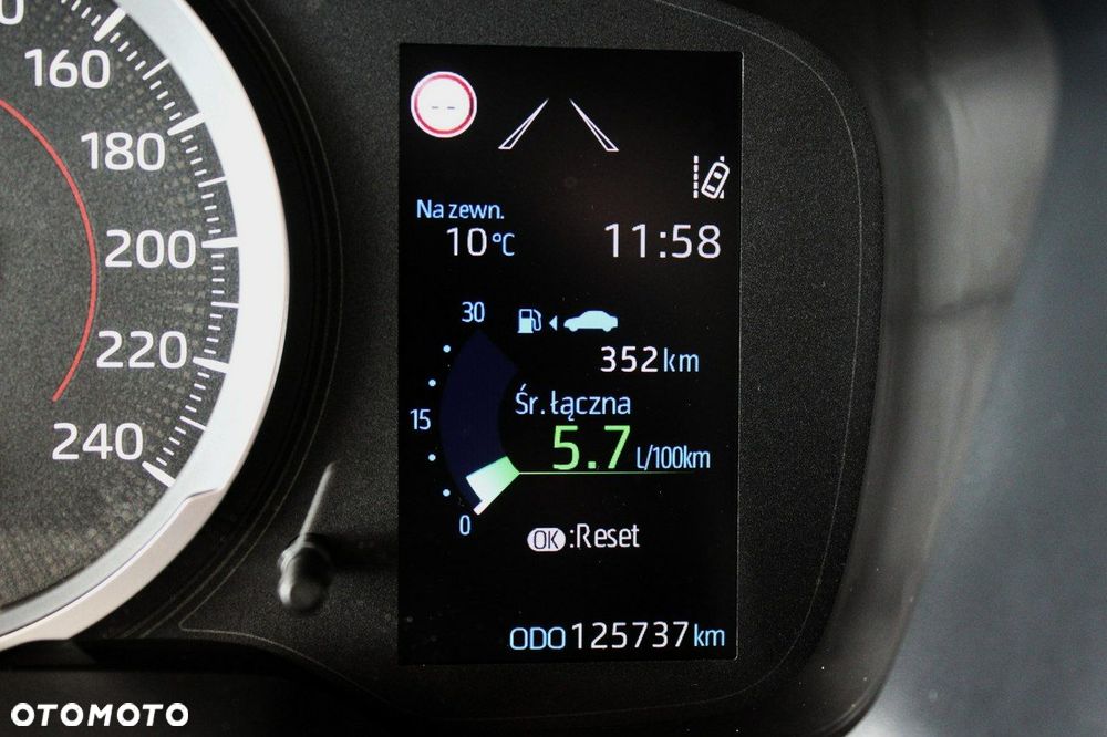 Toyota Corolla 1.5 Comfort - 27