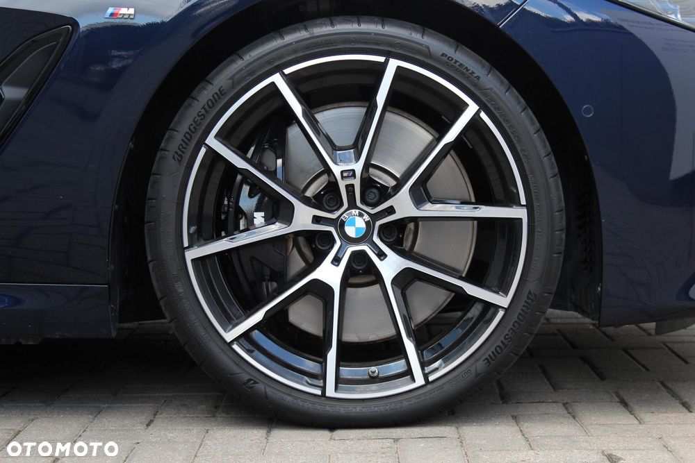 BMW Seria 8 - 4